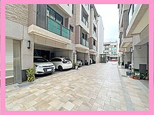 楠梓高大特區・灃馥・面寬雙車・孝親房漂亮美墅