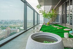 高雄最頂豪宅|亞灣國城定潮|稀有B3棟雙平車