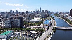 國泰頤河│豪華高樓層景觀│雙面採光三房平車