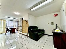 住西屯兩房兩衛開價不用530萬💕公寓價格