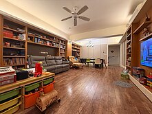 巨城綠光金澤｜坪數最大四房雙平車｜出價談｜稀有釋出