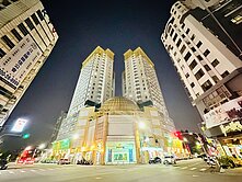 樂福*西區大地球高樓層雙套房 獨洗獨曬大陽台24H