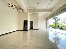 金雅/大面寬低總價投資自用店面首選