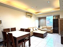 景安日麗華廈3房+平面車位/住商謝榮晉