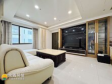 💸錢留著旅遊，這間免整理｜巨蛋高樓三房平車