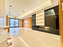 11期崇德商圈｜國聚知青精裝大三房平車戶