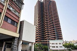 極稀有愛河獨棟超值商四透天店面