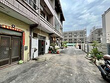 鳳林商圈近萬丹市場大地坪可停車透天