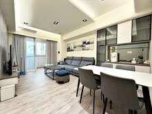 近市區屋齡新溫馨美裝潢陽光誠品三房+車位