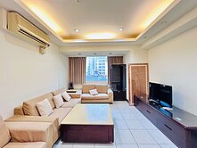 獨家專銷💯日麗華廈💯南華路首選💯珍稀３房平車