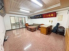 南應大四房大空間一樓美寓(附一個平面車位)