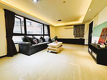 菜寮捷運旁獨棟寬敞邊間兩房美宅