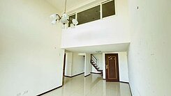 專/湯城世紀6F邊間挑高景觀屋