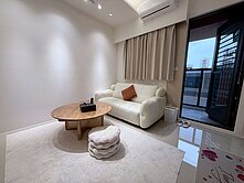 近高雄火車站｜匯視界2房2衛浴車位｜綵淨