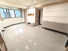 (汐止恩豪)推薦仁愛龍門美三房邊間近福安新台五忠孝