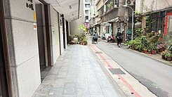 專 G 18  家樂福電梯3房車