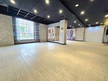 文中特區大面寬透店