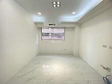 183仁愛國小電梯華廈四房三面採光-永慶小戴