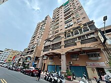 【文藻大學/鼎中商圈】景觀高樓收租四房