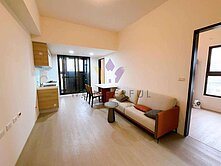 中壢過嶺商圈～「逸偉王樣」全新2房+充電車位