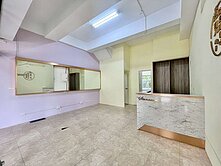 邦尼🌼店住合一🌼太原車站 1-3樓門前停車樓店