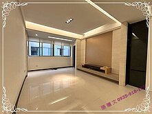 大湖公園生活圈！稀有邊間三房雙衛，免整理黃金三樓