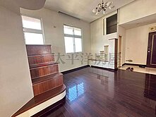 桃園縣府LV樓中樓採光1+1房