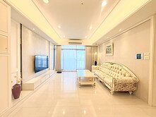 中港陽明後棟安靜高樓裝潢美四房大平車稀有釋出