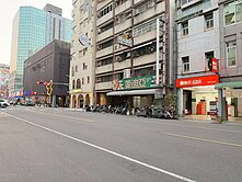 六合路VS中華路錢櫃湯姆熊旁美迪亞收租套房