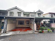 南投中興國中旁二樓車庫透天洋房