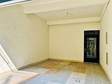 舊社湳雅｜整棟翻新電梯別墅+車庫+孝親房