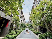 【收租、自住皆可】傳世御苑六房+雙車位別墅