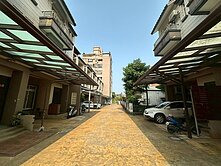 富貴緹園邊間別墅