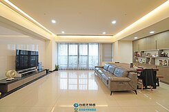 亞灣特貿三軟體園區公園捷運制震豪宅3+1房平車