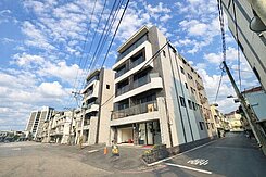 龍潭全新雙車位電梯別墅│和盛琚│立即入主