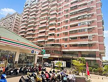 近捷運鳳山國中｜高樓層｜三面採光兩房｜附家具家電