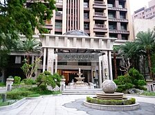 麗思卡登優2房車