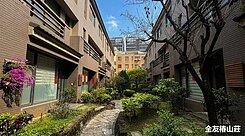 小賴推薦🔥七期南側稀有釋出臨路別墅