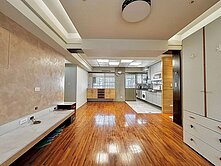 🔥中清捷運【文心貴族】三面採光三房BI平車🔥