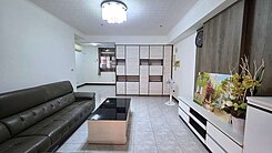 小陸-河堤公園首排高樓層採光陽台進出2+1房