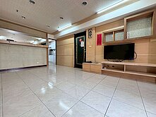 景觀樓層|歐洲世界|近交流道3房+平車