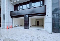 宏普二期稀有挑高絕美店面附坡平車