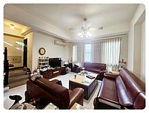 東區復興學區邊間併排雙車車墅