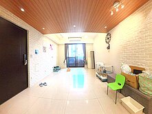 唯一選哲🏠專約 大同新邨大三房車◈屋齡僅11年多