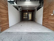 仁武八卦寮臨路五年屋雙整層主臥衛浴都開窗