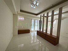 碧綠藍天一樓庭院3房車位華廈