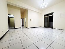 天天新、義大大昌醫院 三房+平車