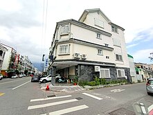 專任-中原路三角窗邊間金店面20C209