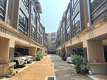 大里三期｜14年透天1798萬｜臨8米活路｜近公園