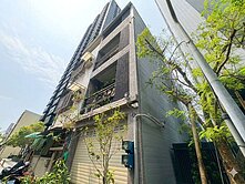 市中心蛋黃商圈明星學區鬧中取靜6米巷典雅車墅